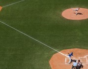 勇士主场爆冷负火箭，库里受伤成焦点